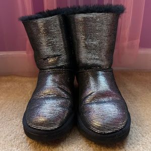 UGG K Bailey Bow Lizard Waterproof